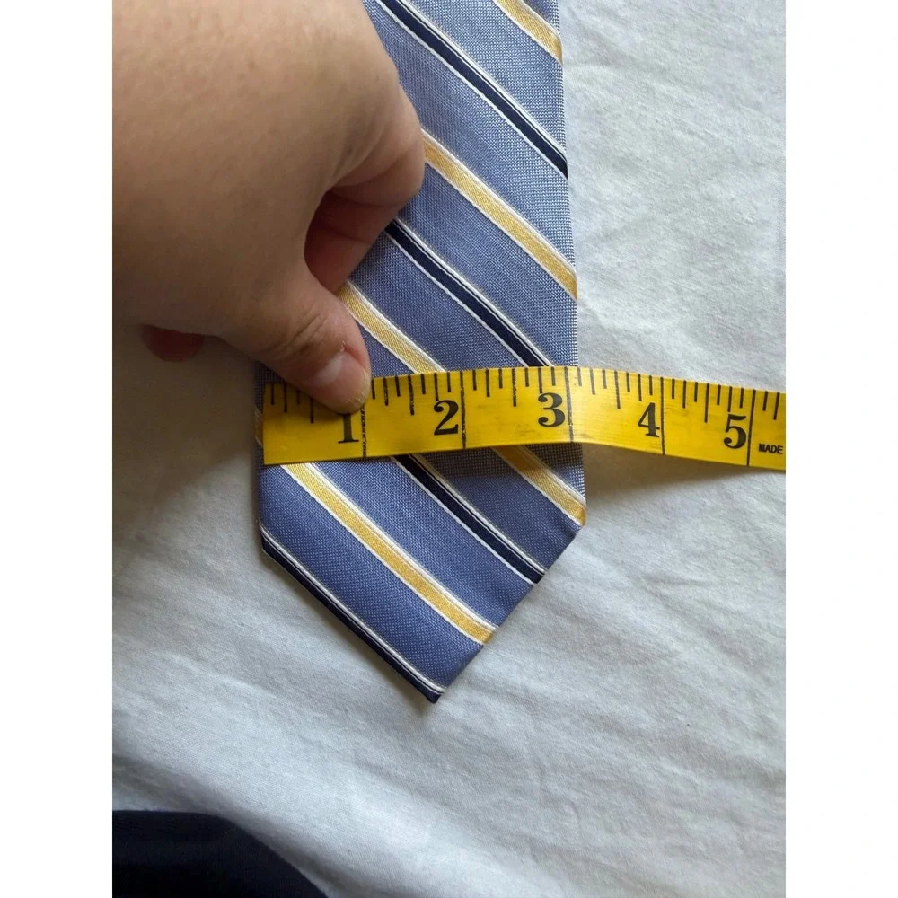 Chaps by Ralph Lauren Mens Striped 100% Silk Necktie Old Money Preppy Formal